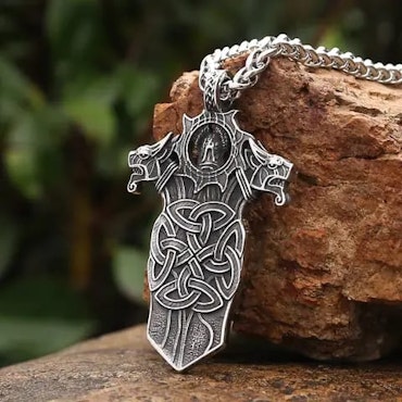 Necklace Goddess Freya