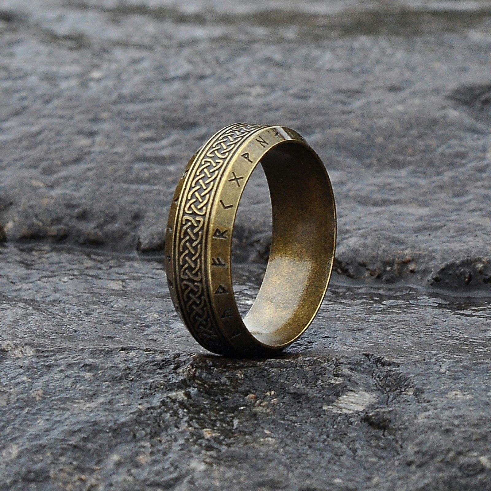 Ring Keltiske Runer Bronze