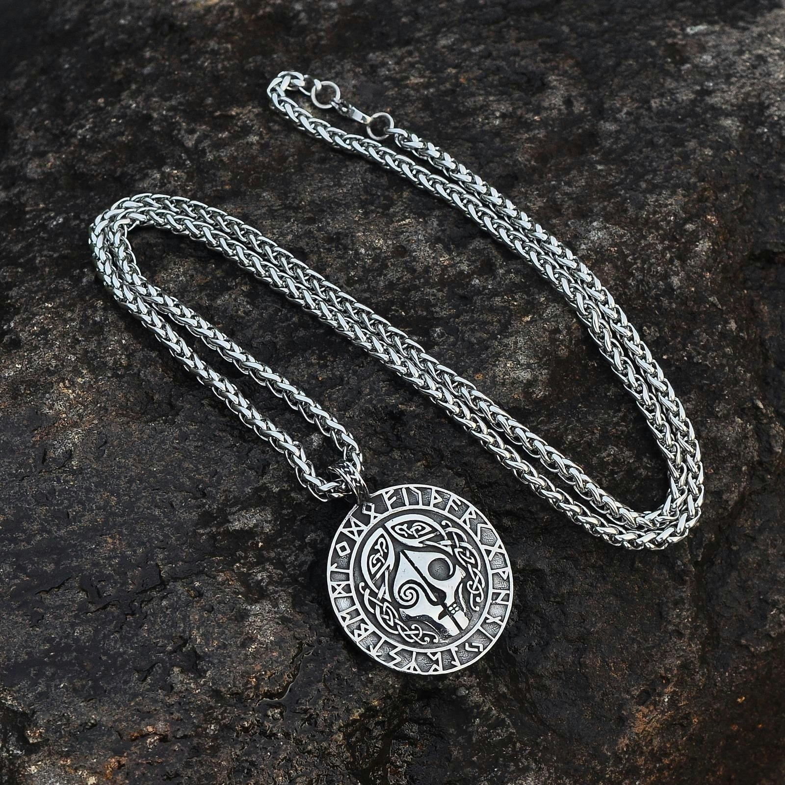 Necklace Viking Skull (More Colors)
