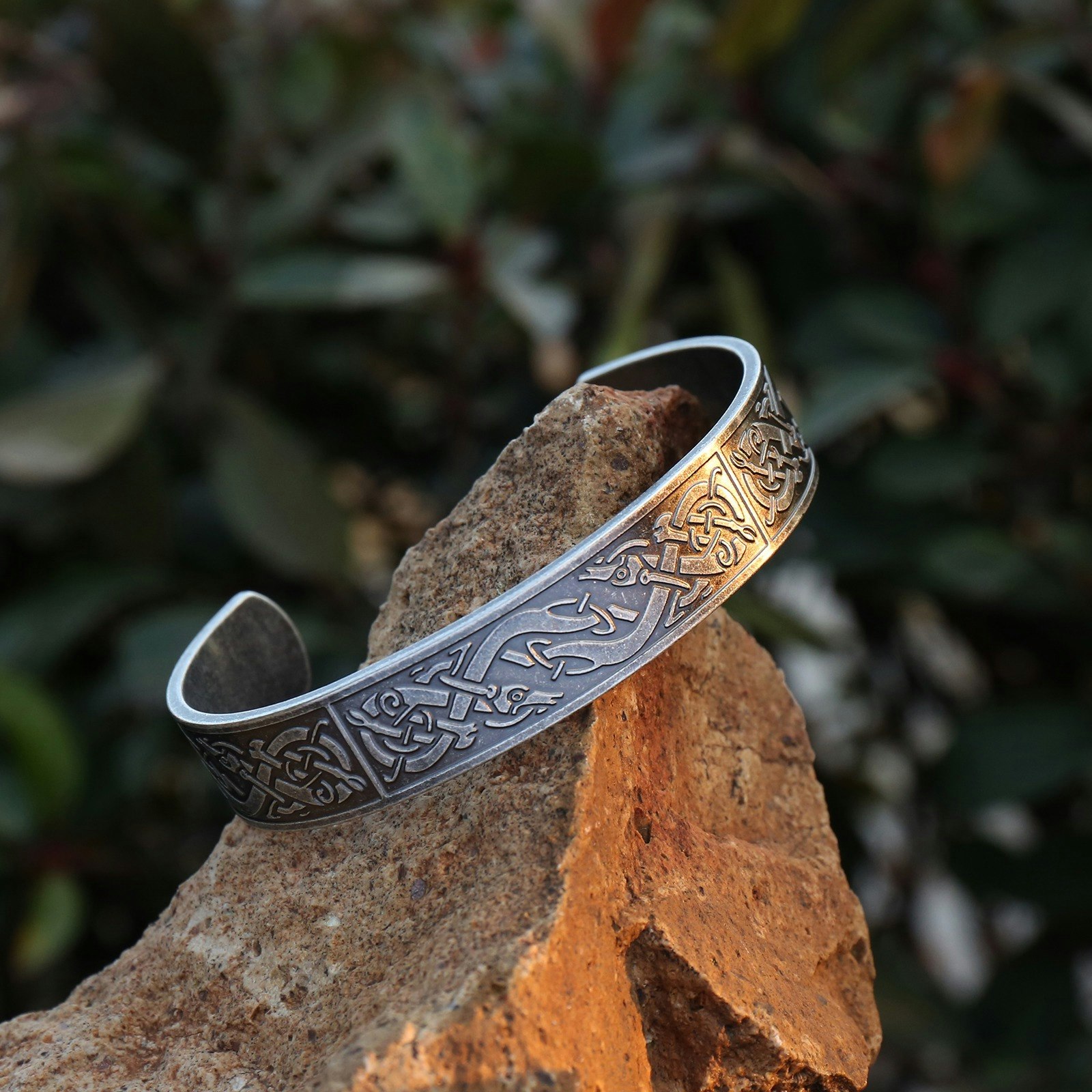 Armband Jörmundgandr (Flera färger)