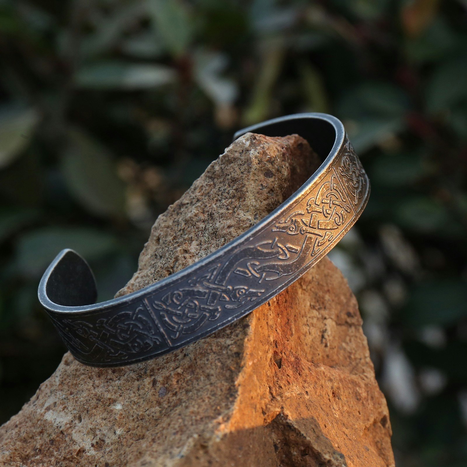Armband Jörmundgandr (Flera färger)