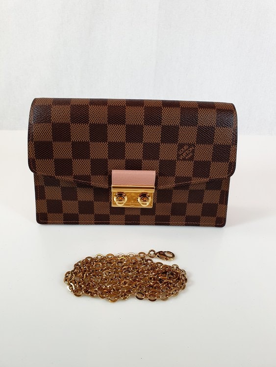 Louis Vuitton Pre-owned Croisette Chain Wallet-Magnolia Damier