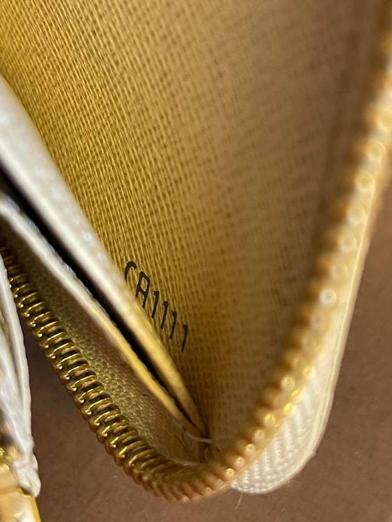 Louis Vuitton Pre-owned Zippy Wallet Azur -SH2021-193