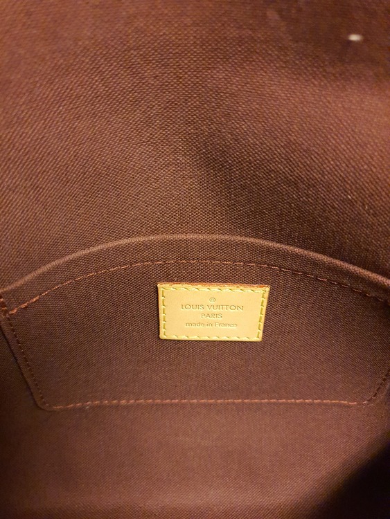 Louis Vuitton Pre-owned Favourite MM Monogram-SH2021-246