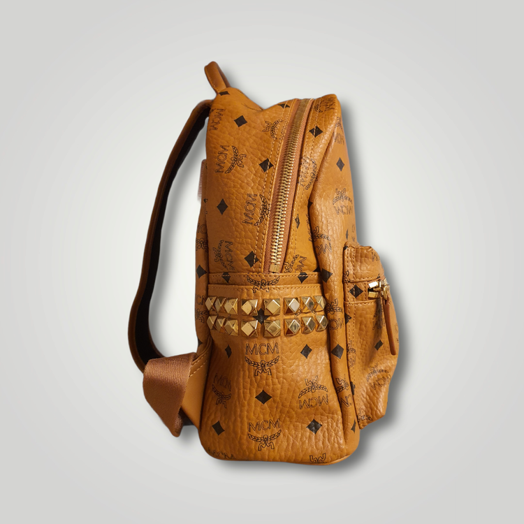 MCM Pre-owned Stark side studs Backpack in Visetos