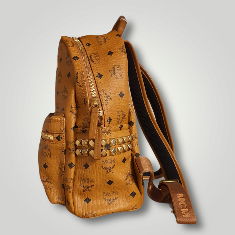 MCM Pre-owned Stark side studs Backpack in Visetos