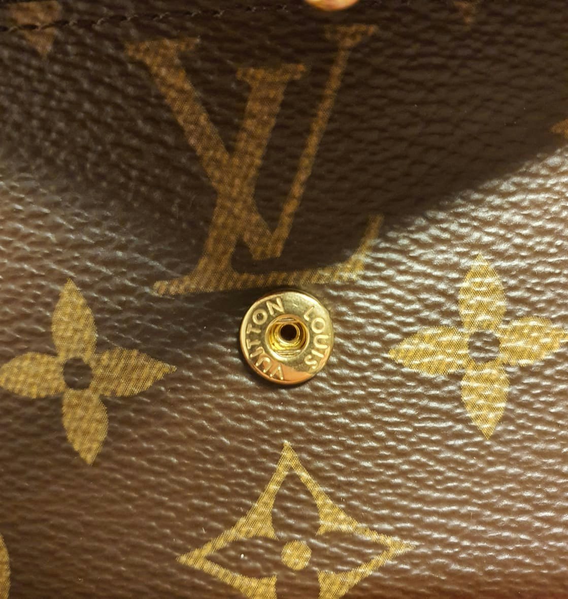 Louis Vuitton Pre-owned Zoe Wallet Fuchsia- SH2021-584
