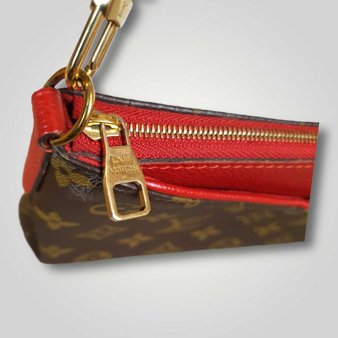 Louis Vuitton Red Monogram Glossy Leather My Deer Enigme Clutch