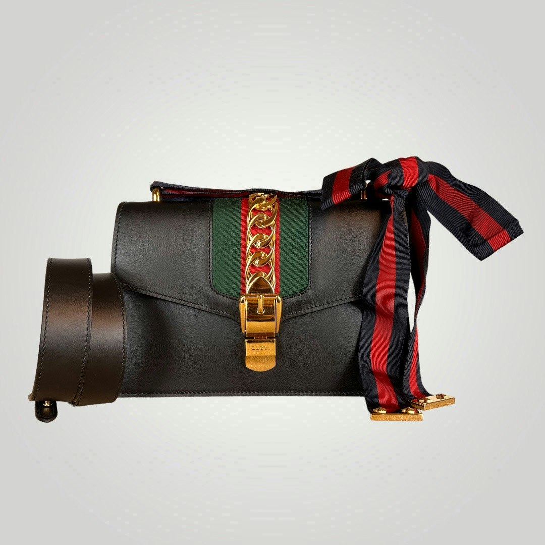 Gucci Pre-owned Sylvie Shoulder Bag