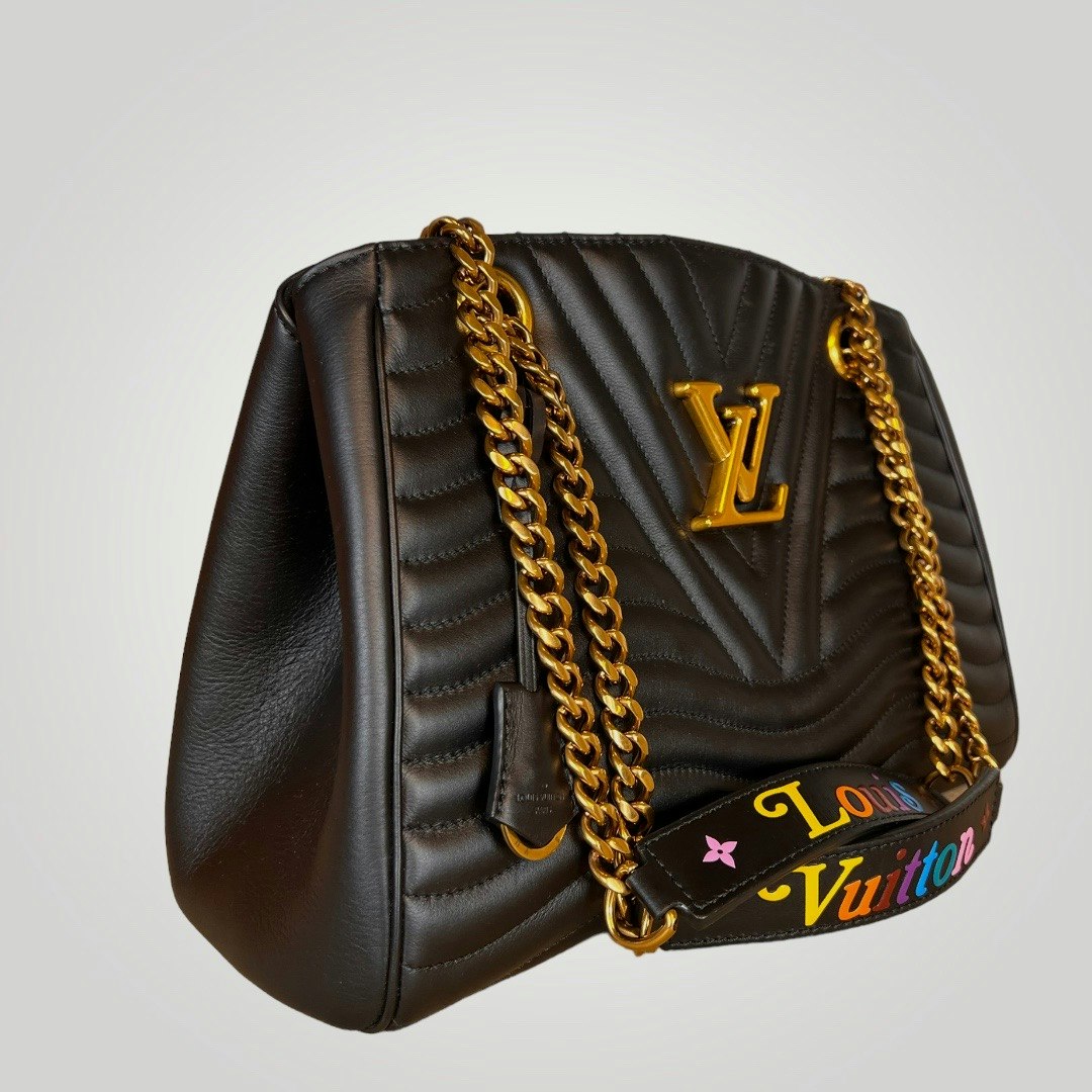 Louis Vuitton Pre-owned Chain Tote New Wave Noir