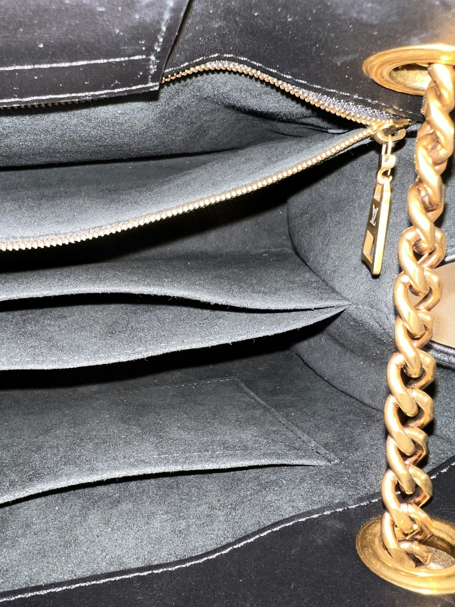 Louis Vuitton Pre-owned Chain Tote New Wave Noir