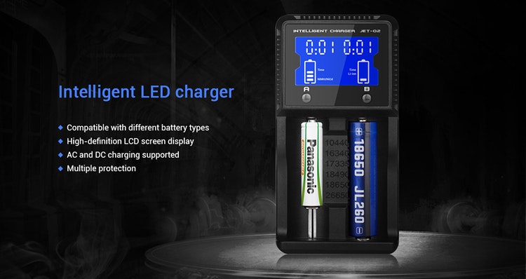 Jetbeam JET-Q2 Digital Display Batteriladdare Universal