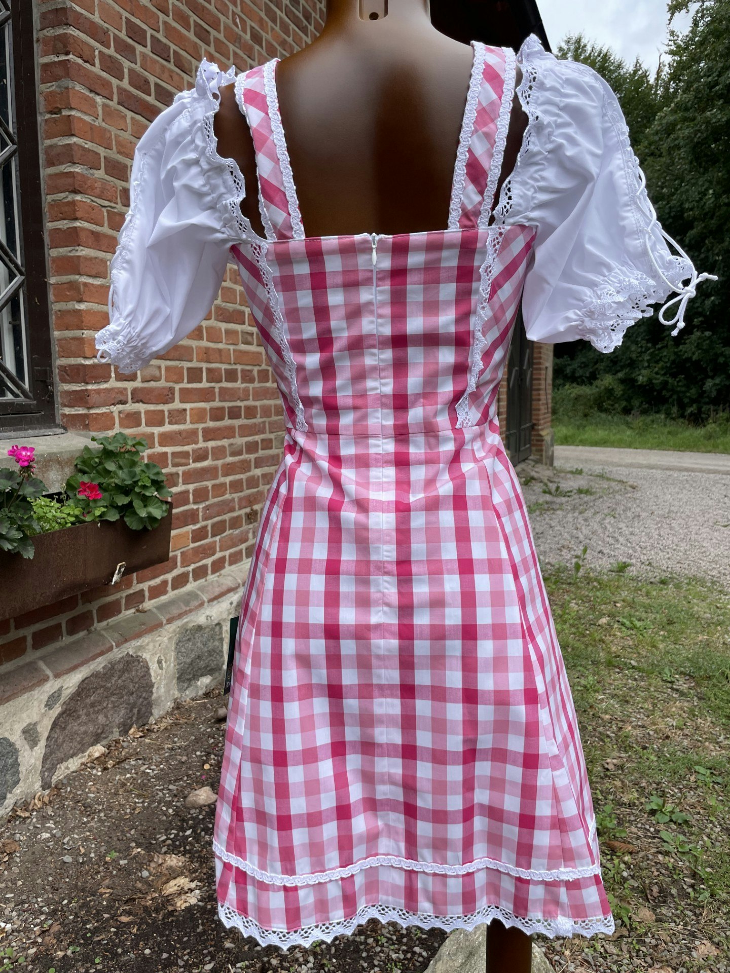 Os Trachten " Rosa rutig " dirndlklänning