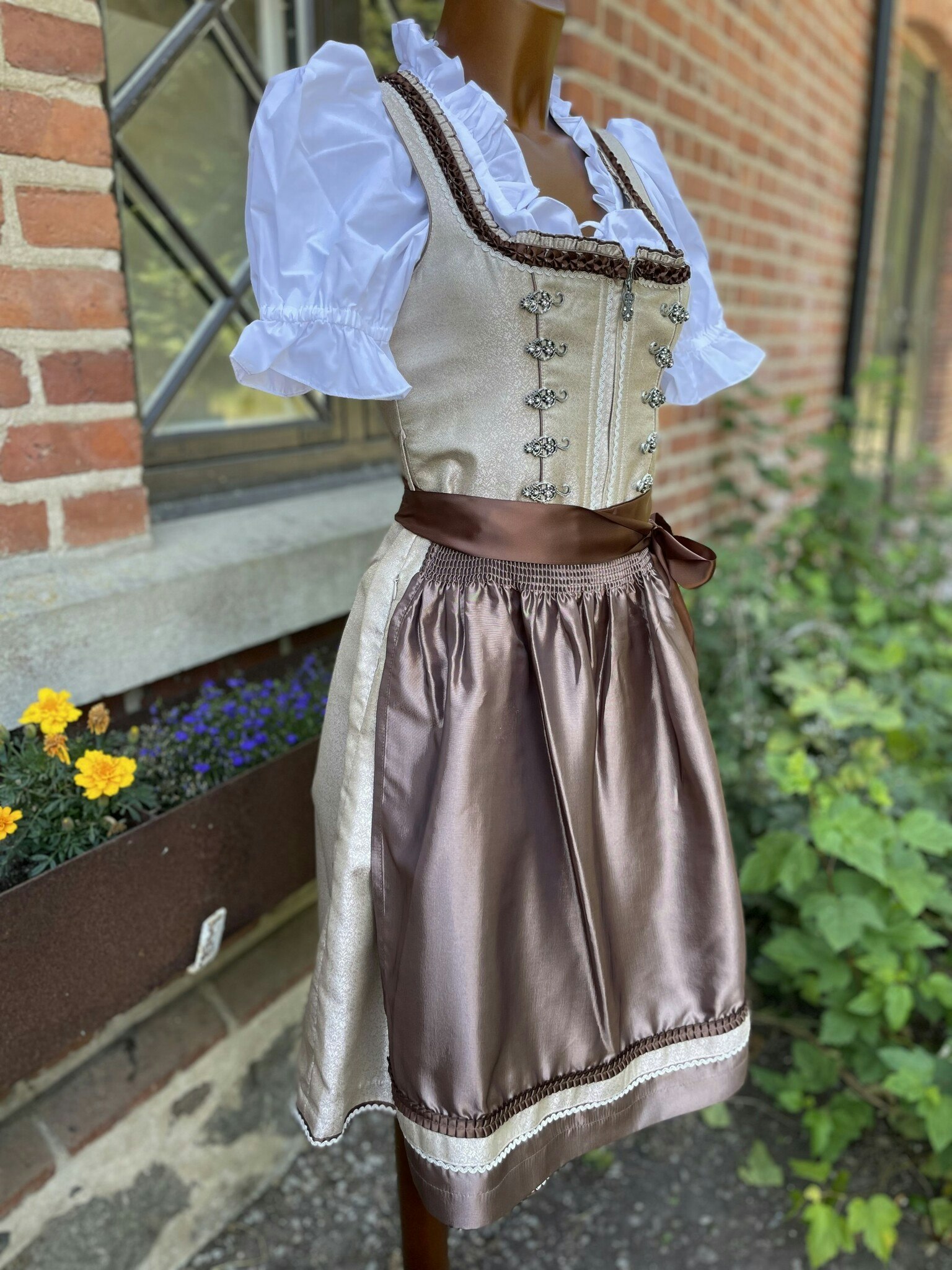 MarJo Trachten "Durach" Dirndlklänning , Taupe
