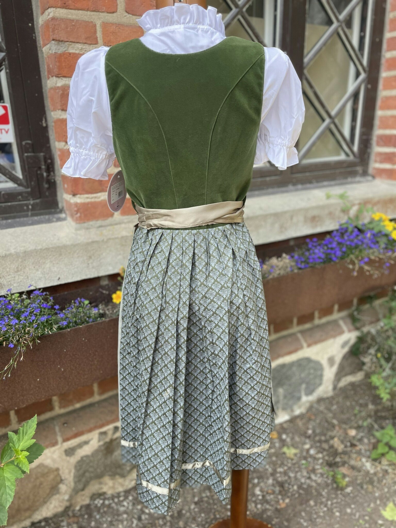 MarJo Trachten " Gerach " Dirndlklänning , Farn