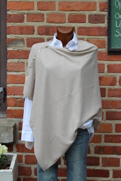 Brilliant cashmere poncho, flera färgställningar