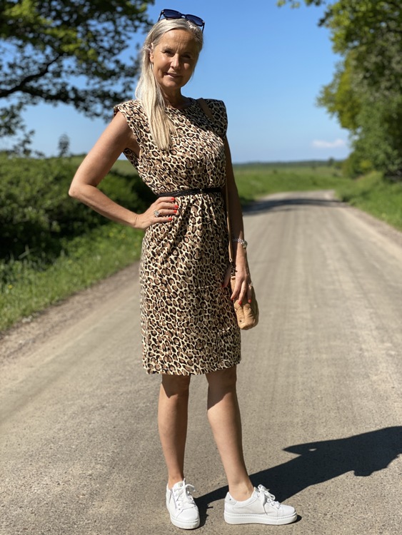 Summum leopardmönstrad klänning