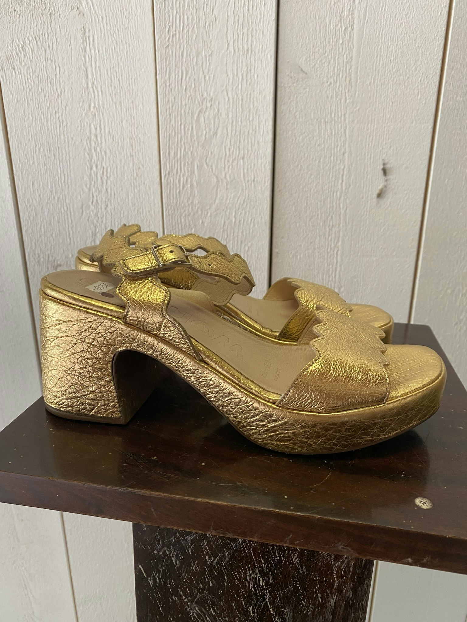 Wonders Sandaletter Guld - Lyckås Klädbutik