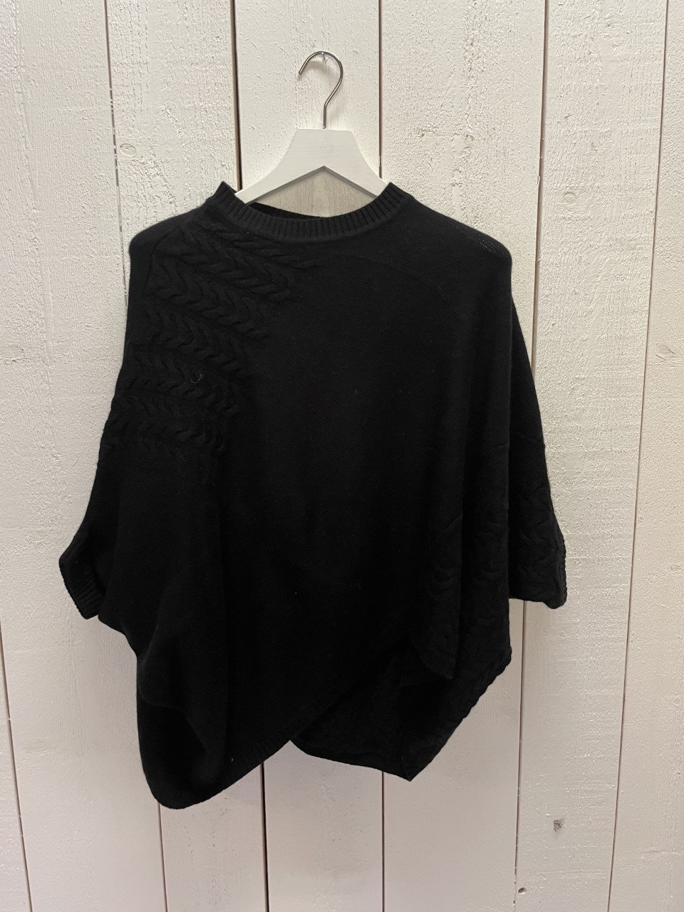 8design "Lyx Poncho" svart