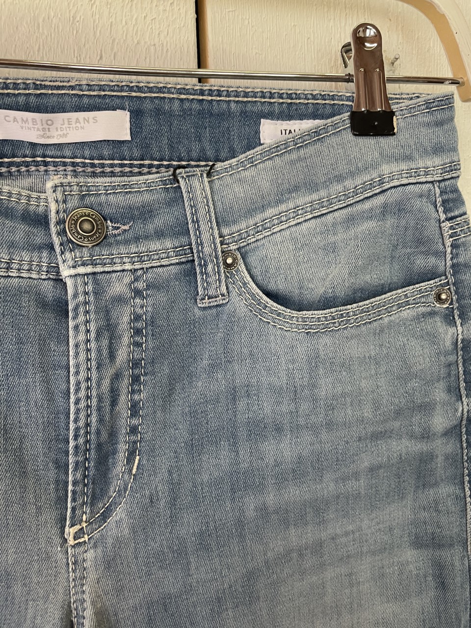 Cambio jeans "Piper Short" , ljusblå tunn