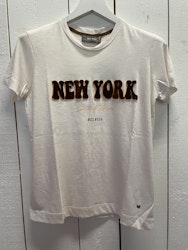 Mos Mosh " Niecy O-Ss Tee " , New York