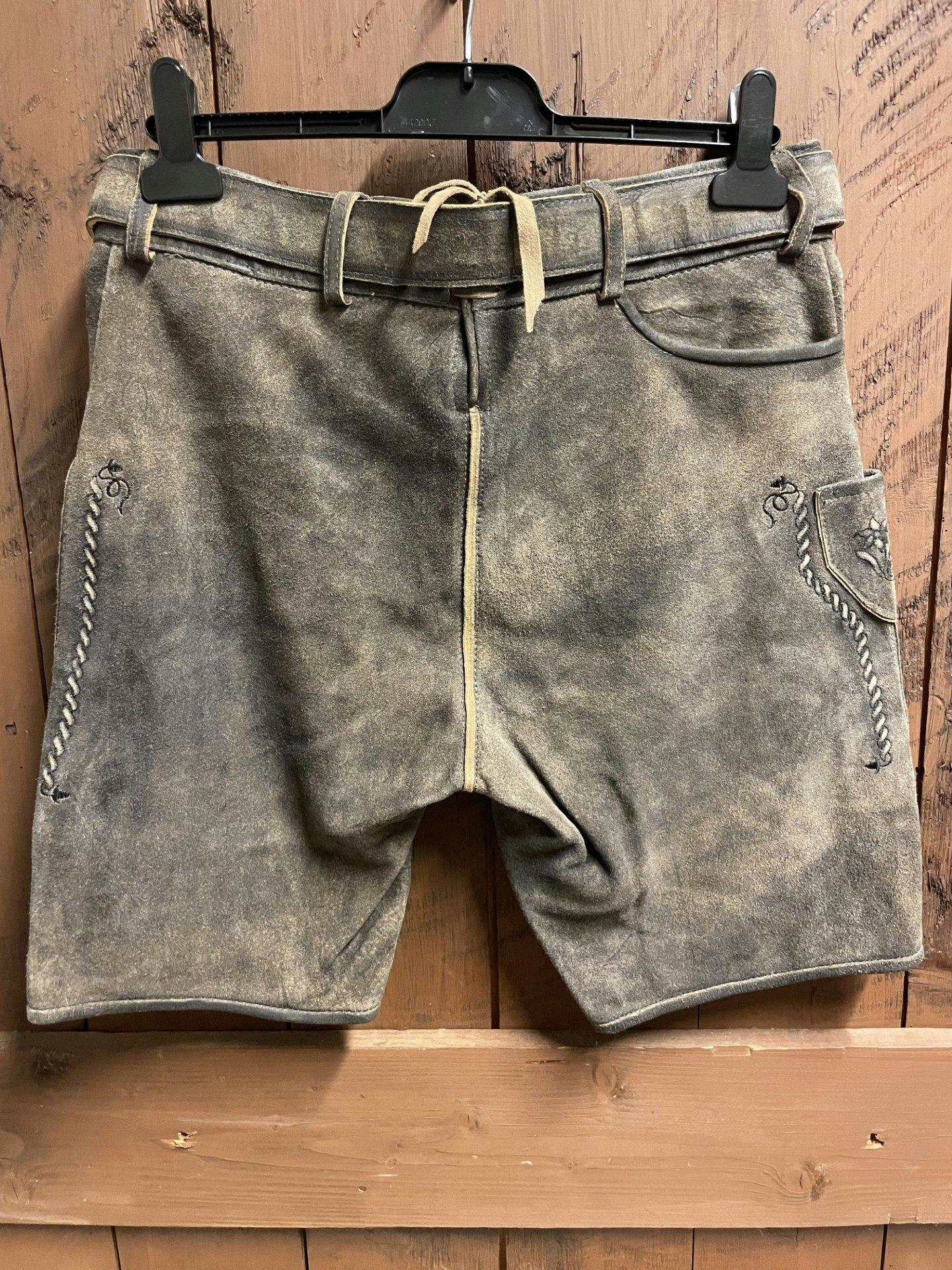 Maddox "Mittelberg W.Alt " med bälte , Sand