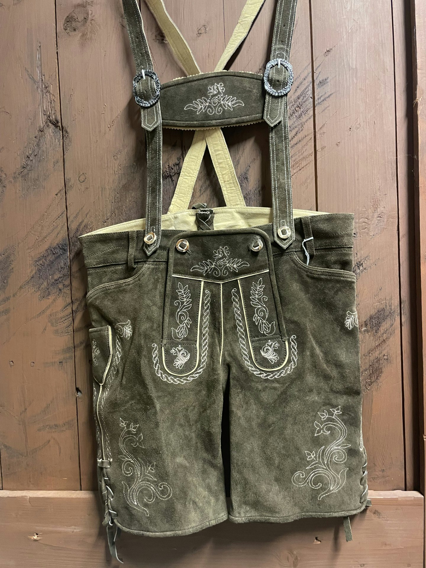 Lederhosen med hängsle, Brun