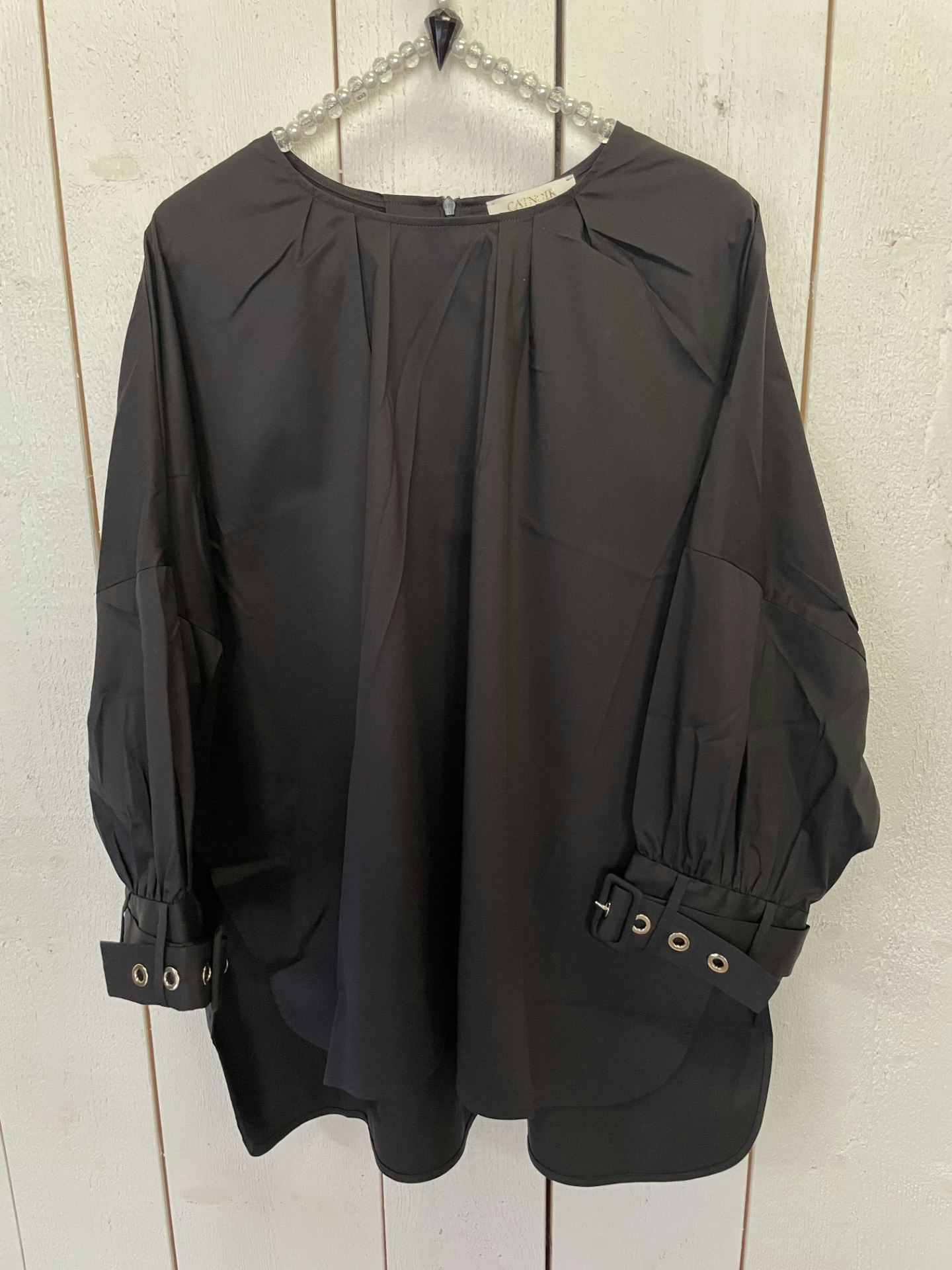 Catnoir Oversizeblus med detalj ärmslut , svart