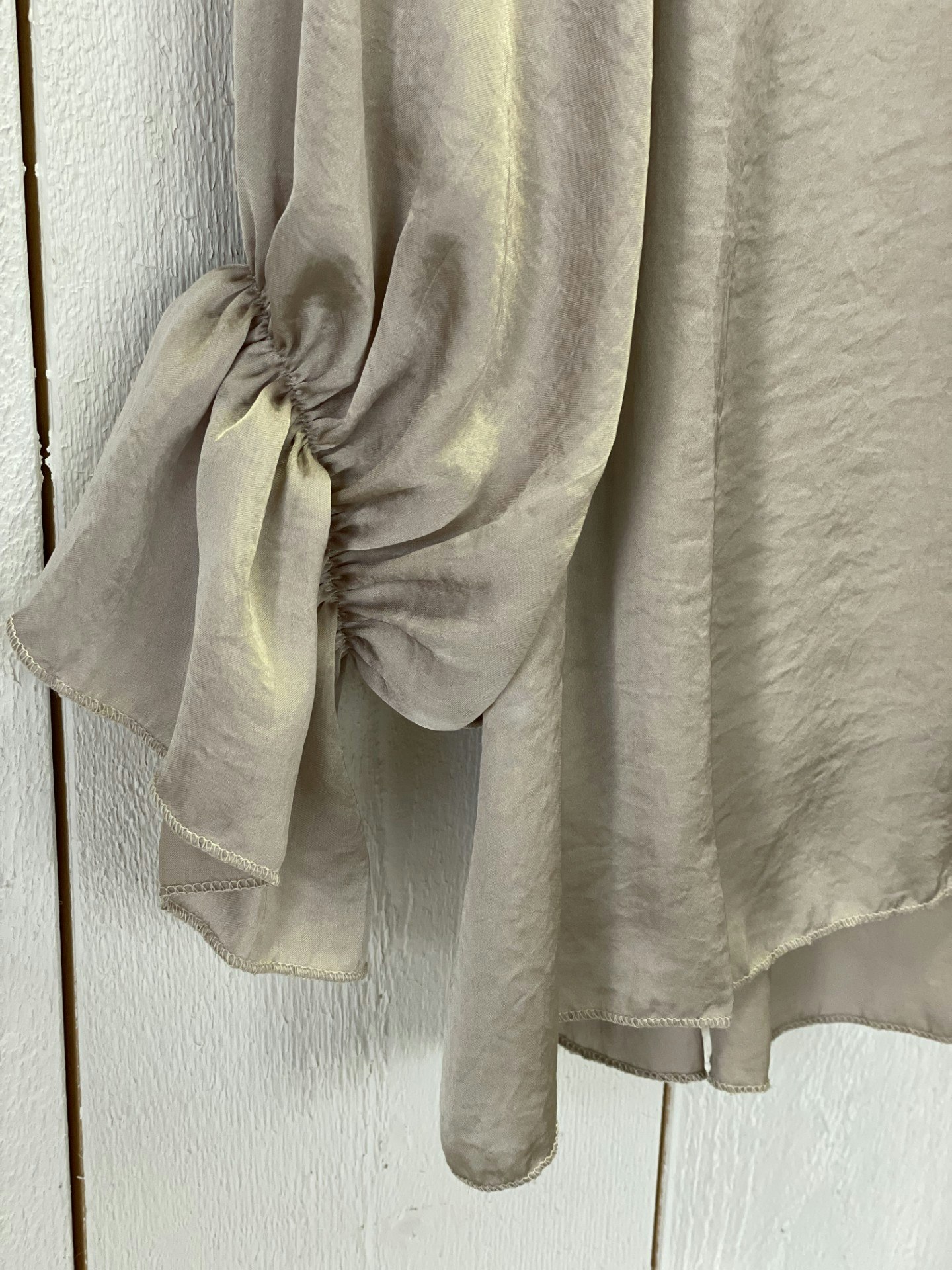Branting blus " Tina " , Sand
