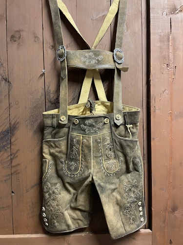 Lederhosen med hängsle "Paketpris"