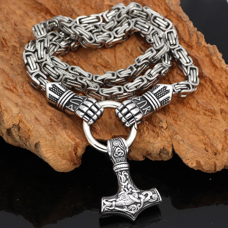 Halsband Viking Thors Hammare. Stålhandske. Kejsarlänk 60 cm