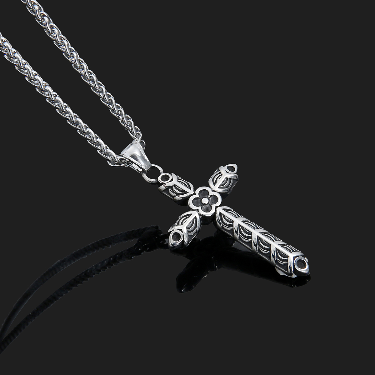 Halsband Viking Cross Birka Steel