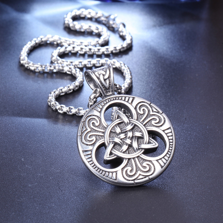 Halsband Amulett Keltisk Knut
