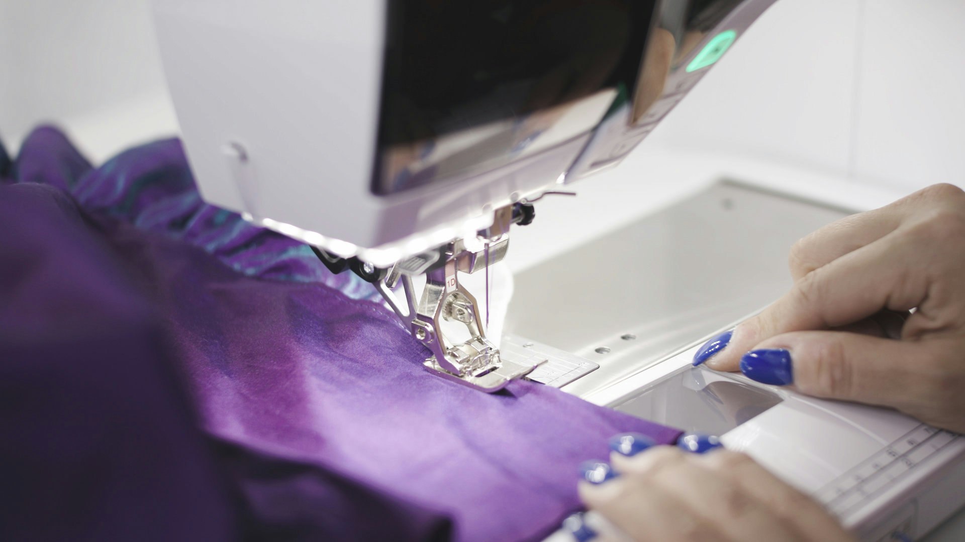 BERNINA 590