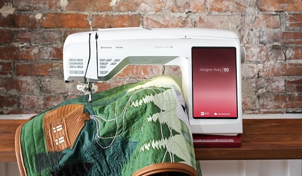 Husqvarna DESIGNER RUBY™ 90 Inkl