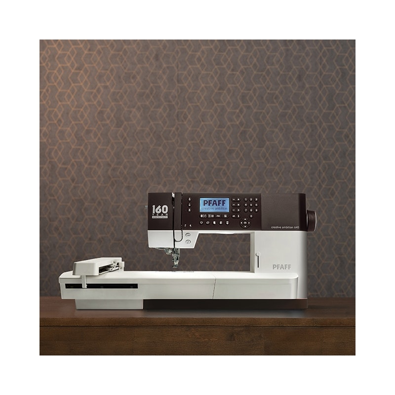 Pfaff Creative Ambition 640 inkl broderenhet.