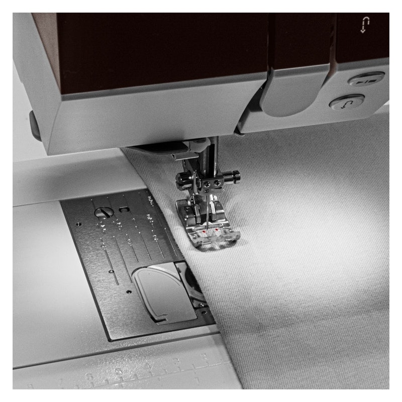 Pfaff Creative Ambition 640 inkl broderenhet.