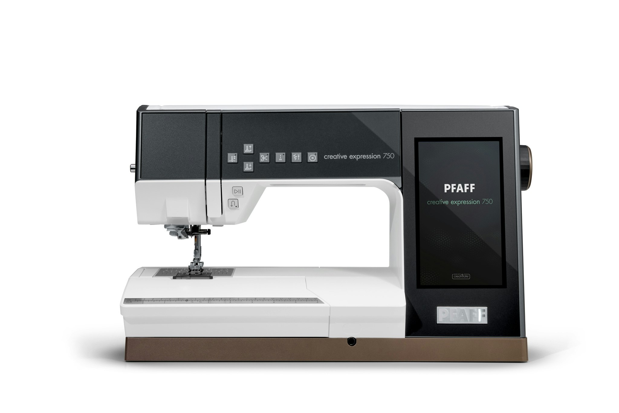 Pfaff expression™ 750