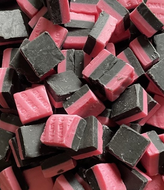 Hallonlakrits fudge