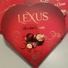 Chokladpraliner med Hasselnötskräm.