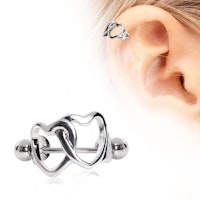 Helix piercing med två hjärtan