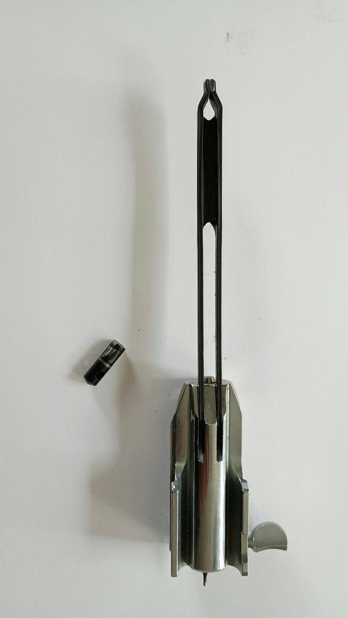 Bolt assembly