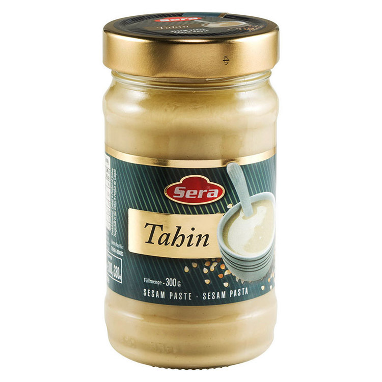Tahini är en puré gjord av sesamfrön och används bland annat till att göra hummus.