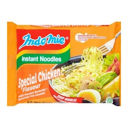 Instant noodles with a special chicken flavor 5-pack