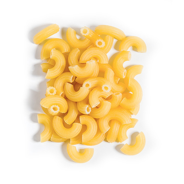 Mutlu Pasta elbow är framställd av utvald grovkornad hård durumvete semolina enligt de italienska normerna. Pasta som produceras med denna typ av semolina har en fast (Al Dente) struktur, högsta kvali