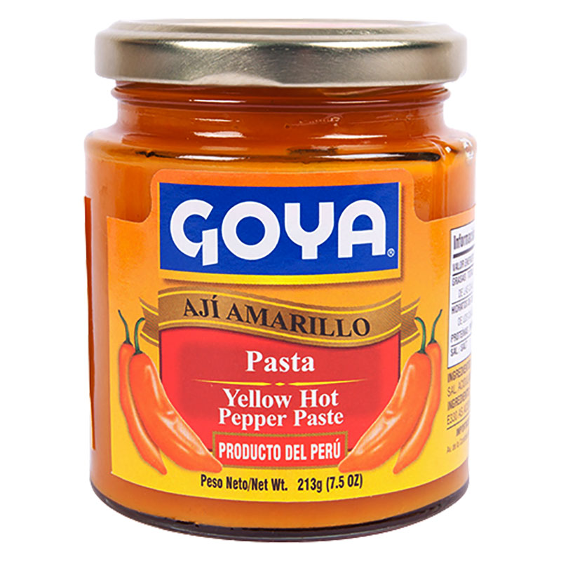 Aji Amarillo - Goya gul pepparpasta är gjord av noggrant utvalda gula heta paprikor för att ge en genuin och smakrik upplevelse. Med sin lena konsistens och intensiva smak kommer denna pepparpasta att