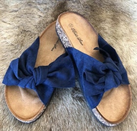 Sandal med roset Marinblå