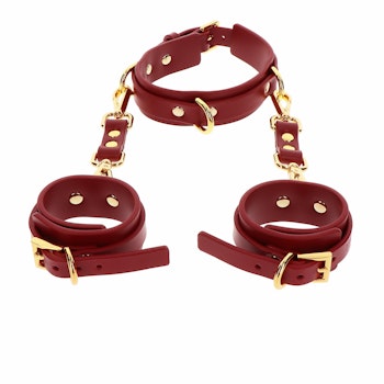 TABOOM - D-Ring Collar and Wrist Cuffs, Red