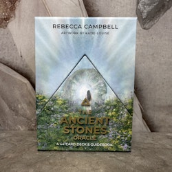 The Ancient Stones, orakelkort (öppnat exemplar)