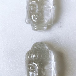 Buddha i bergkristall